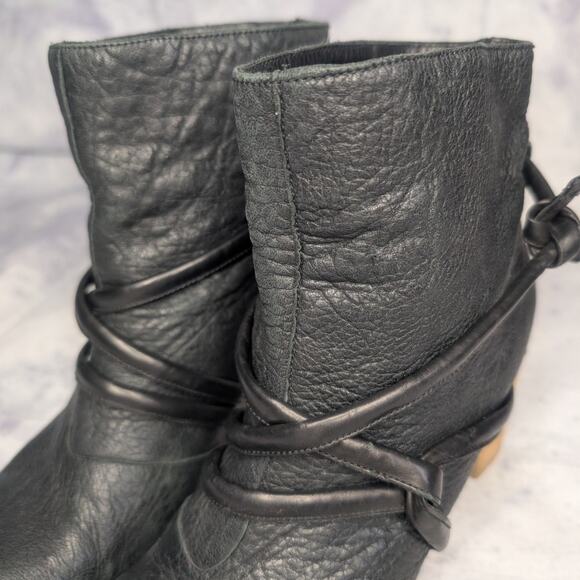 Zero + Maria Cornejo Dea Black Leather Harness Ankle Boots Wooden Clog, Size 39 - Picture 4 of 11
